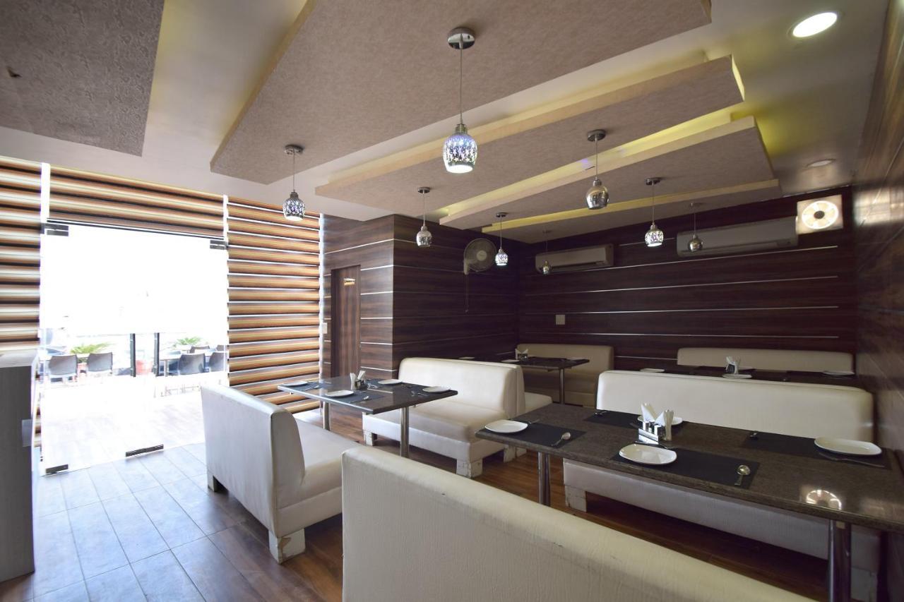 Hotel Prince Jaipur