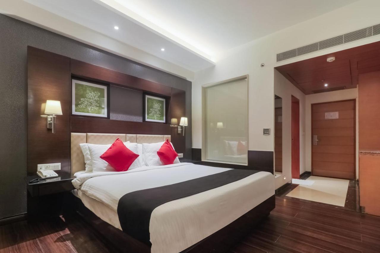 Hotel Capital O 26201 Jagrati Lords 3*