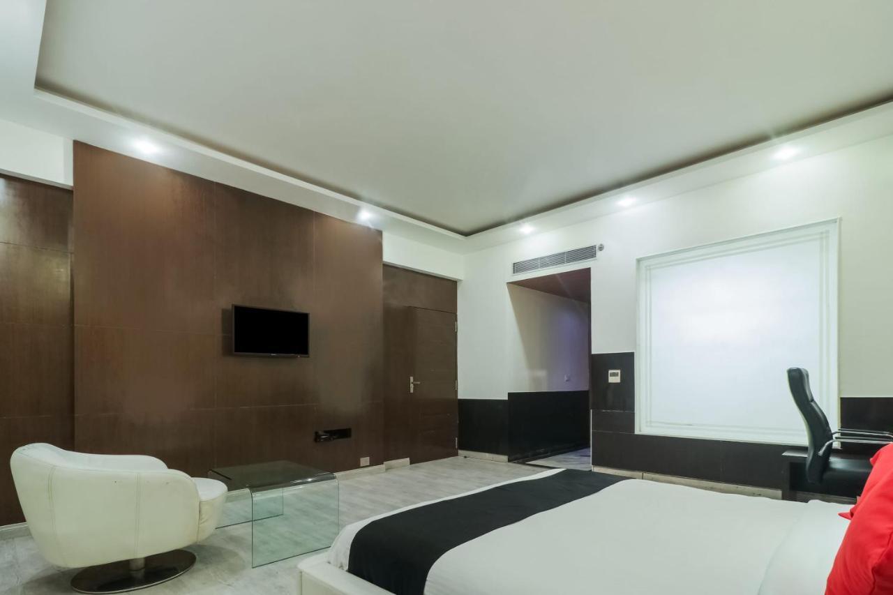 Capital O 26201 Jagrati Lords Hotel 3*