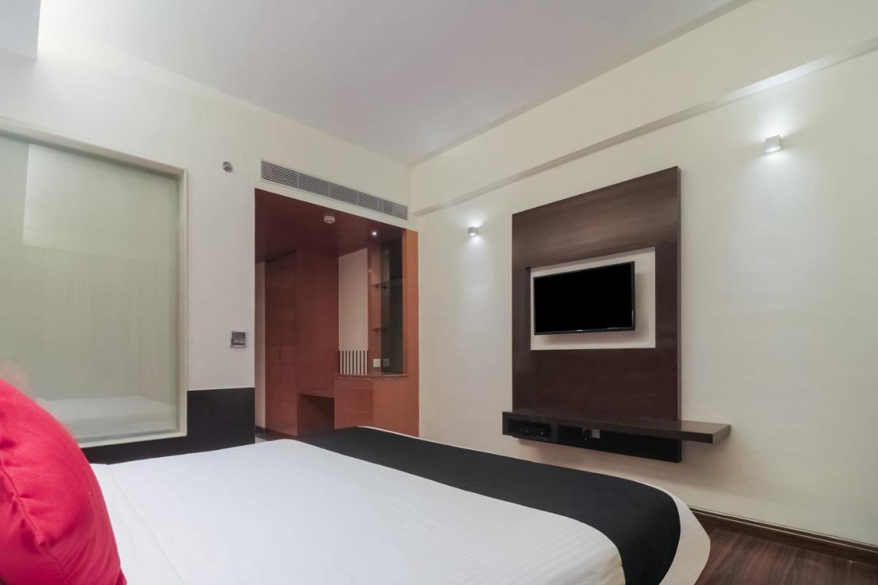 Capital O 26201 Jagrati Lords Hotel