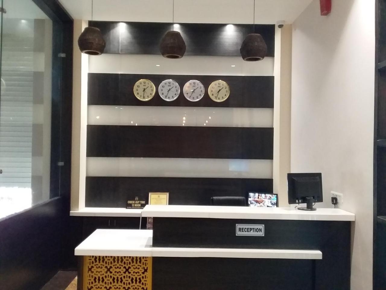 Rr 62-jaipur Centre Hotel