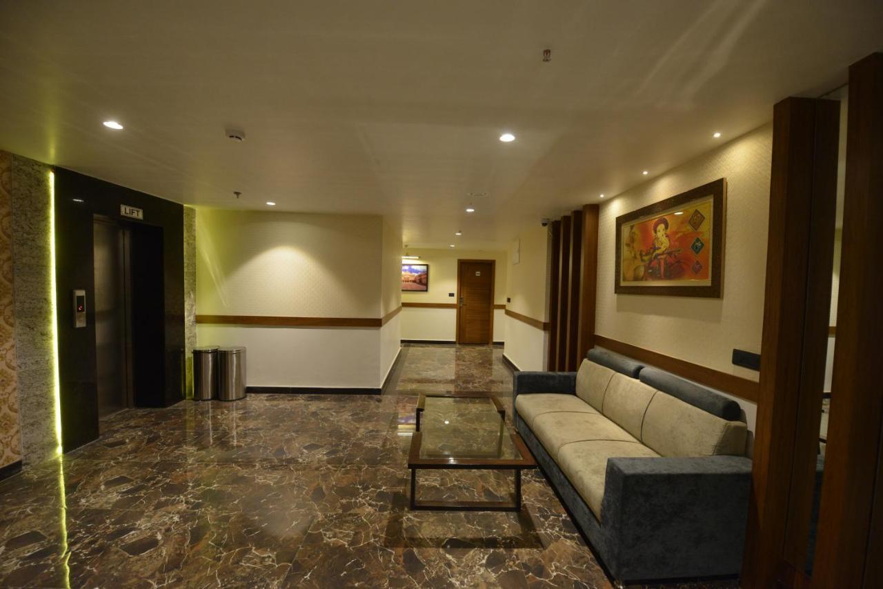 Rr 62-jaipur Centre Hotel