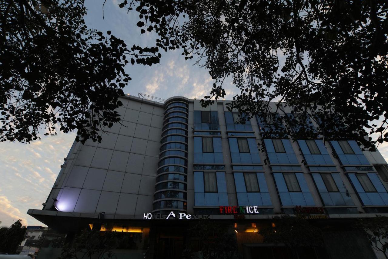 Capital O 18907 Apex Intercontinental Hotel 3*