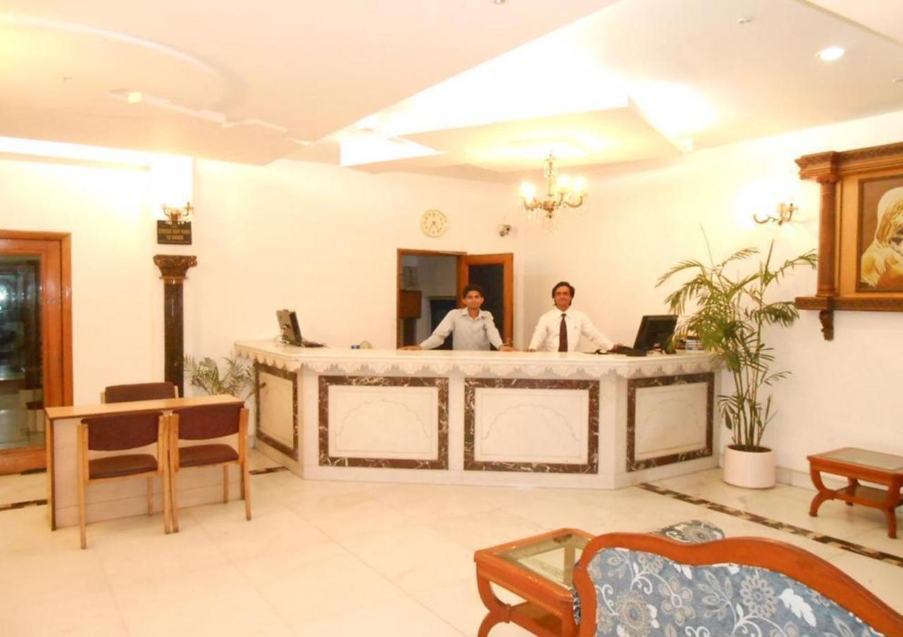 Adb Diana Palace Hotel 3*