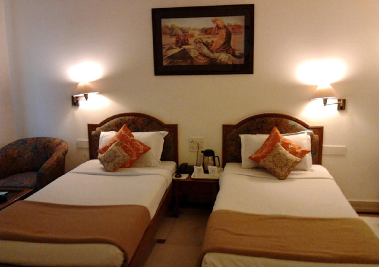Adb Diana Palace 3* Jaipur
