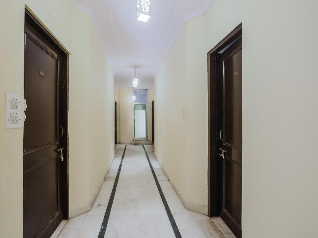 Hotel Oyo 3446 Sanjary Palace