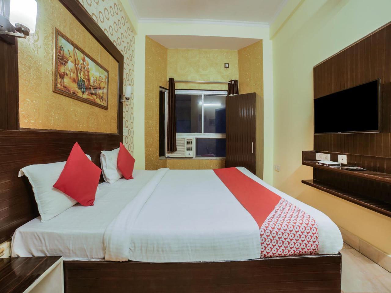 Oyo 3446 Sanjary Palace Hotel 3*