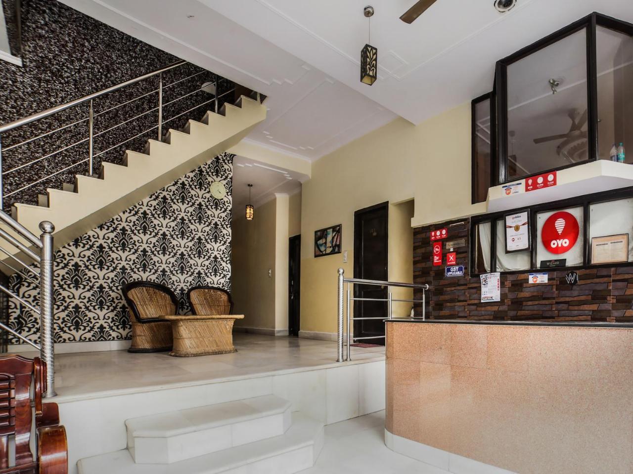 Oyo 3446 Sanjary Palace Hotel