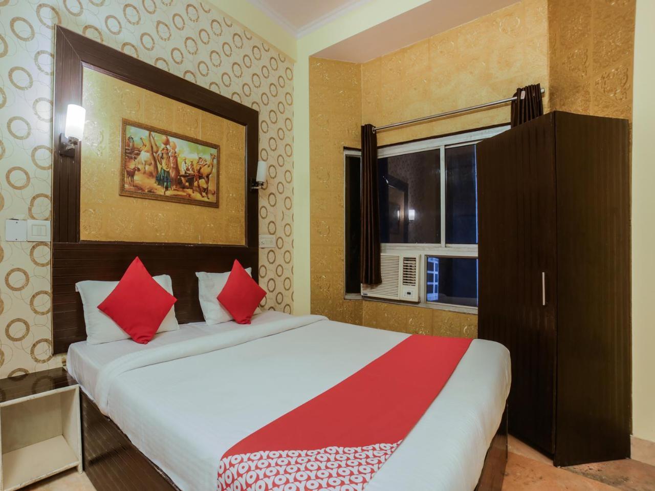 Oyo 3446 Sanjary Palace Hotel 3*