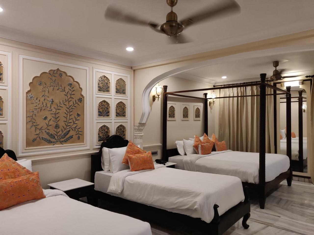Laxmi Palace Heritage Boutique Hotel 4*