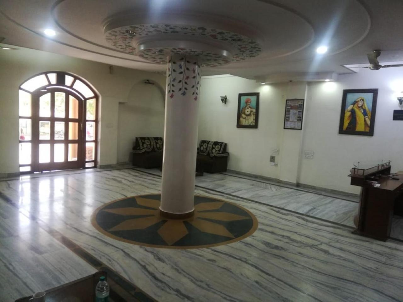 Hotel Madhav Palace Jaipur