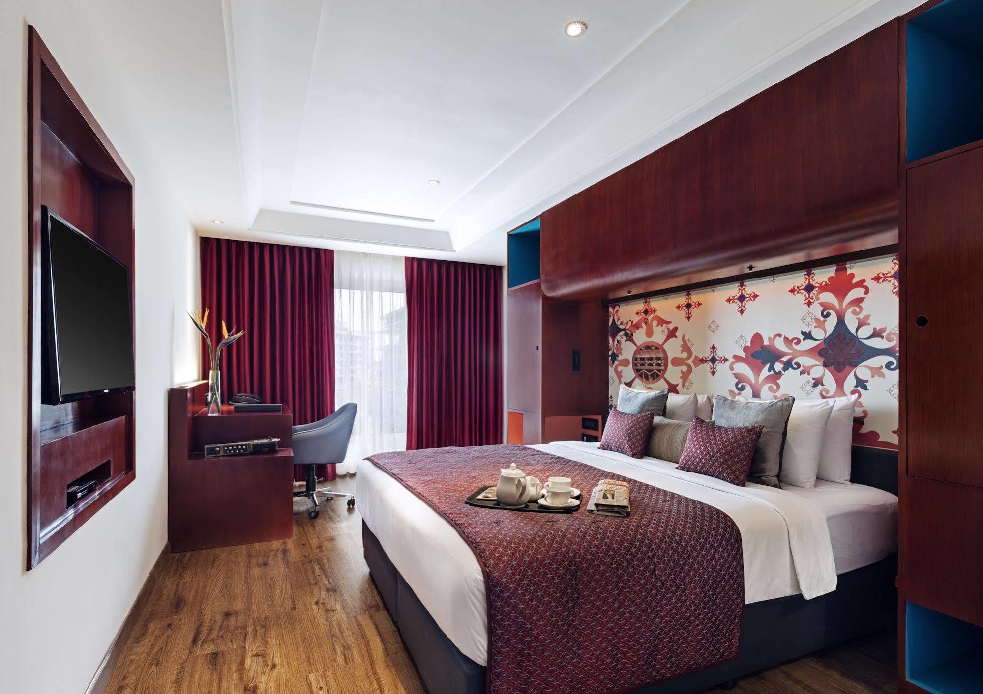 Zone By The Park , Bani Park Jaipur