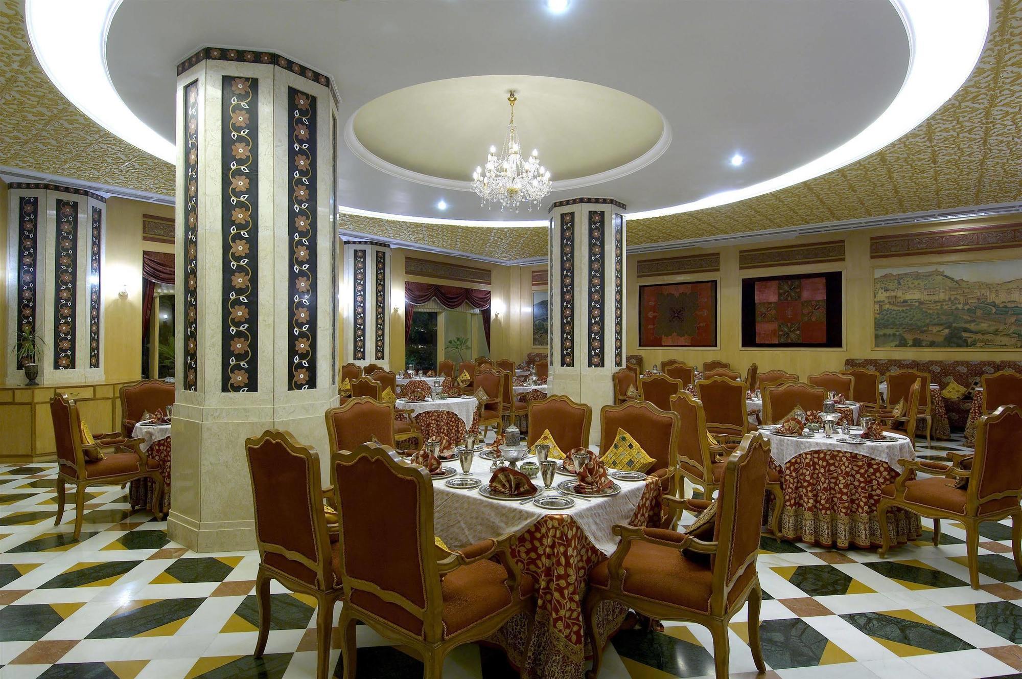 Hotel Le Meridien &