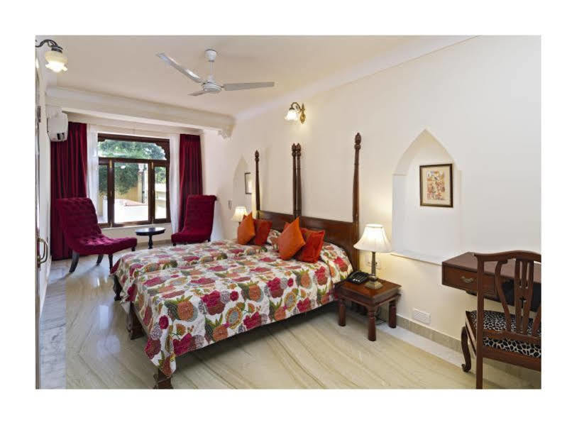 Hotel Dera Rawatsar - Heritage 4*