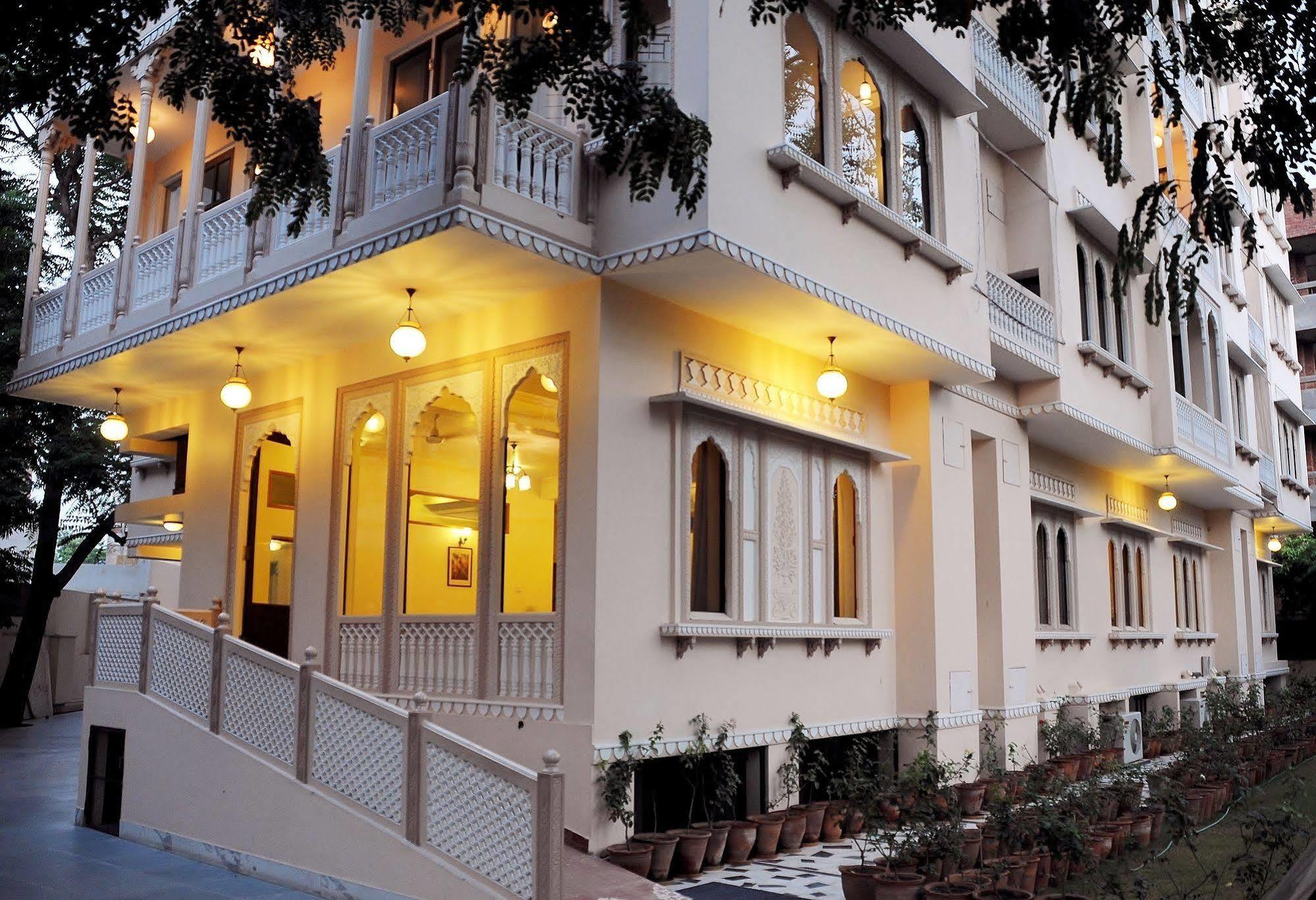 Om Niwas Hotel 3*