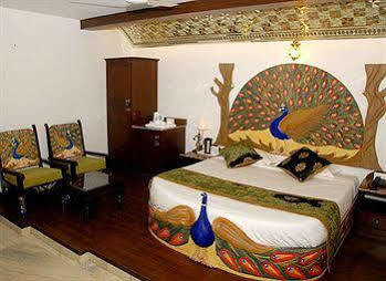 Nahargarh Haveli-near Train Station Metro Jaipur