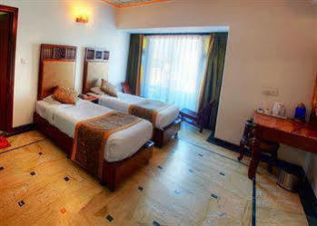 Nahargarh Haveli-near Train Station Metro Jaipur