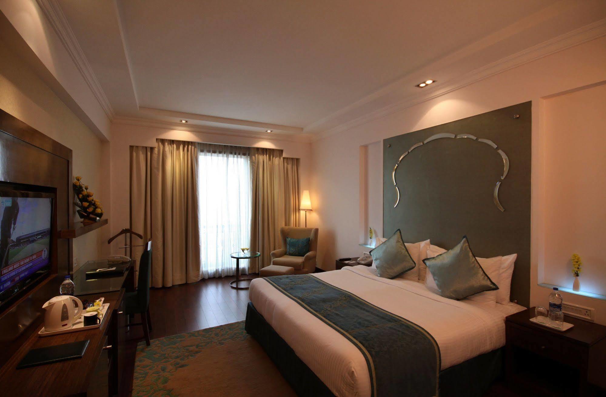 Radisson Center Hotel 5*