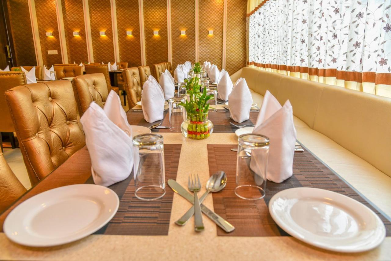 Suncity Plaza Hotel 4*