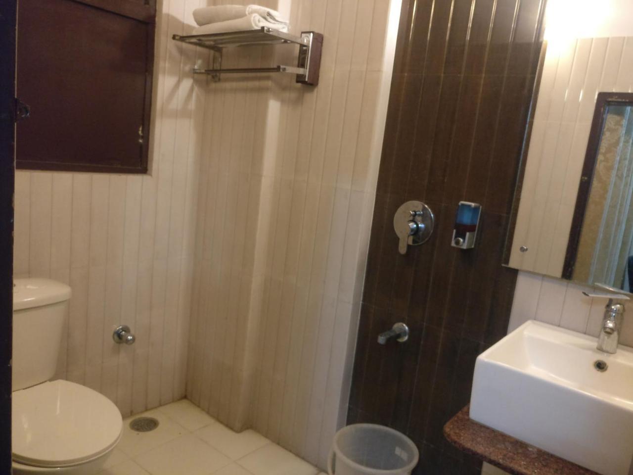 Hotel Savi Regency 2*