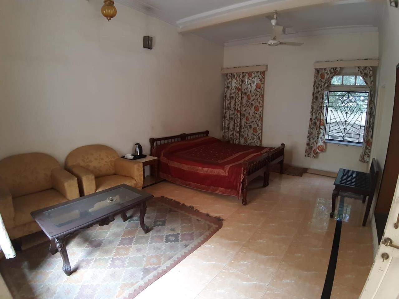 Shree Niwas Homestay *