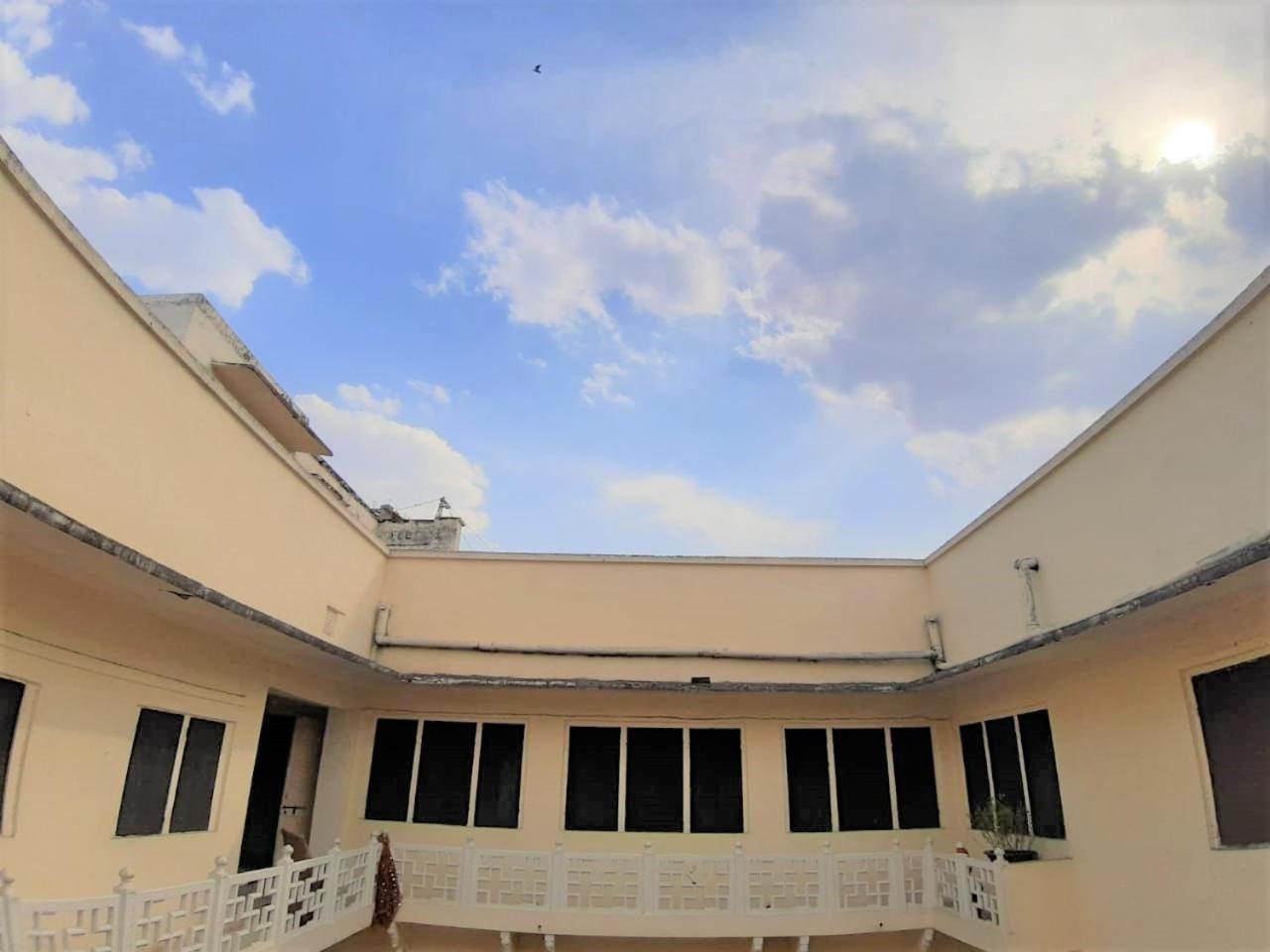 Shree Niwas Homestay Jaipur