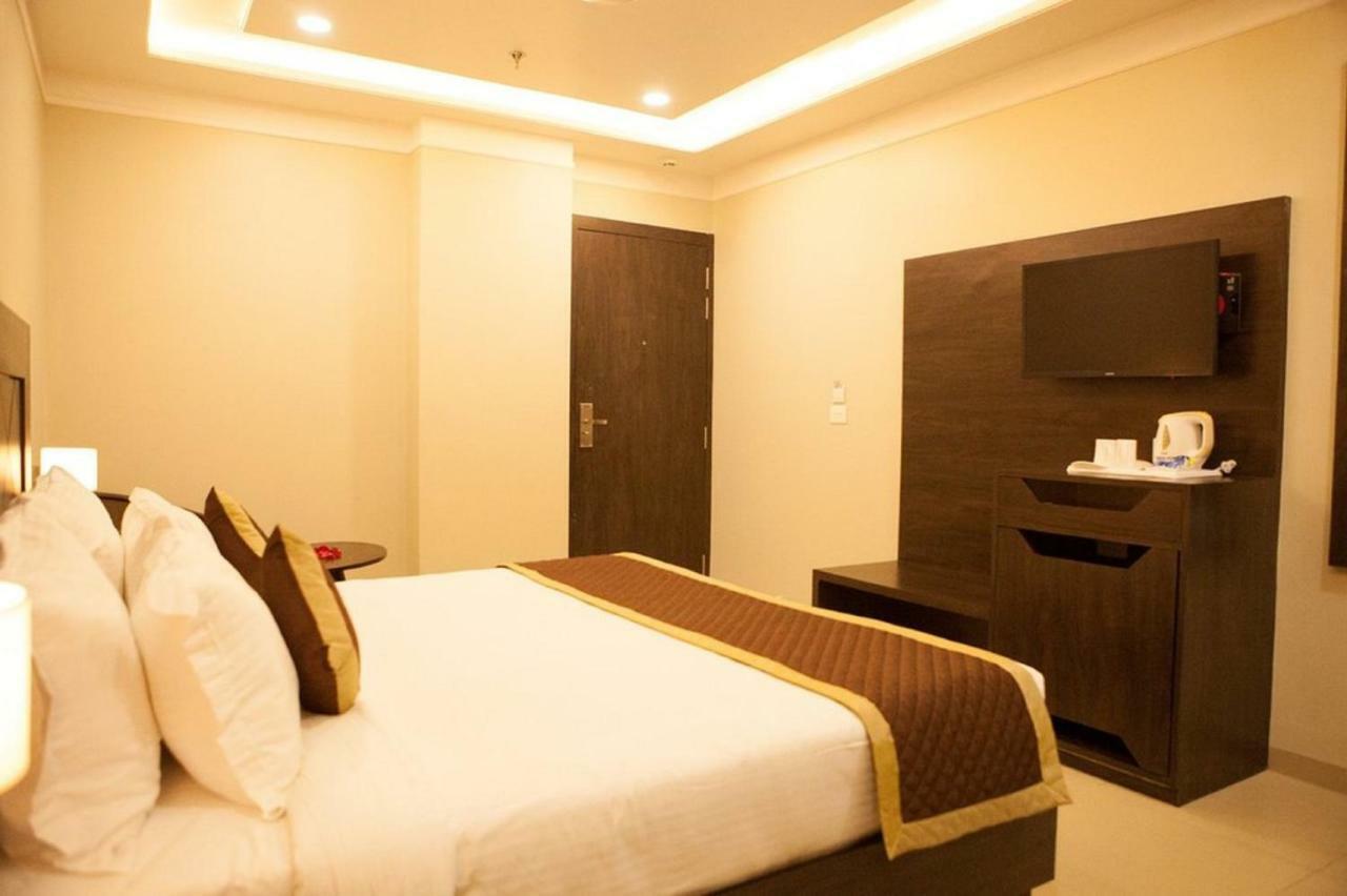 Rg Hotel 3*