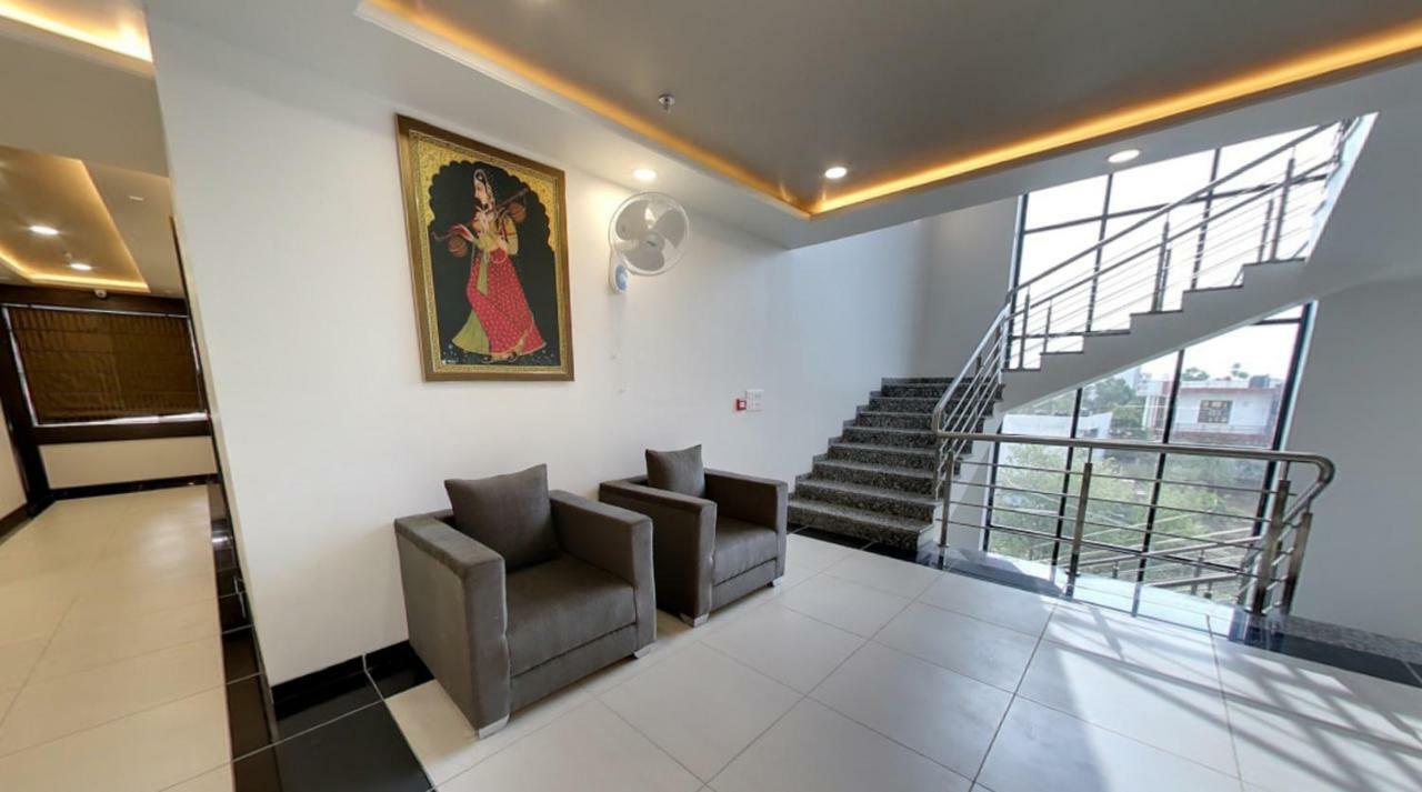 Hotel Rg