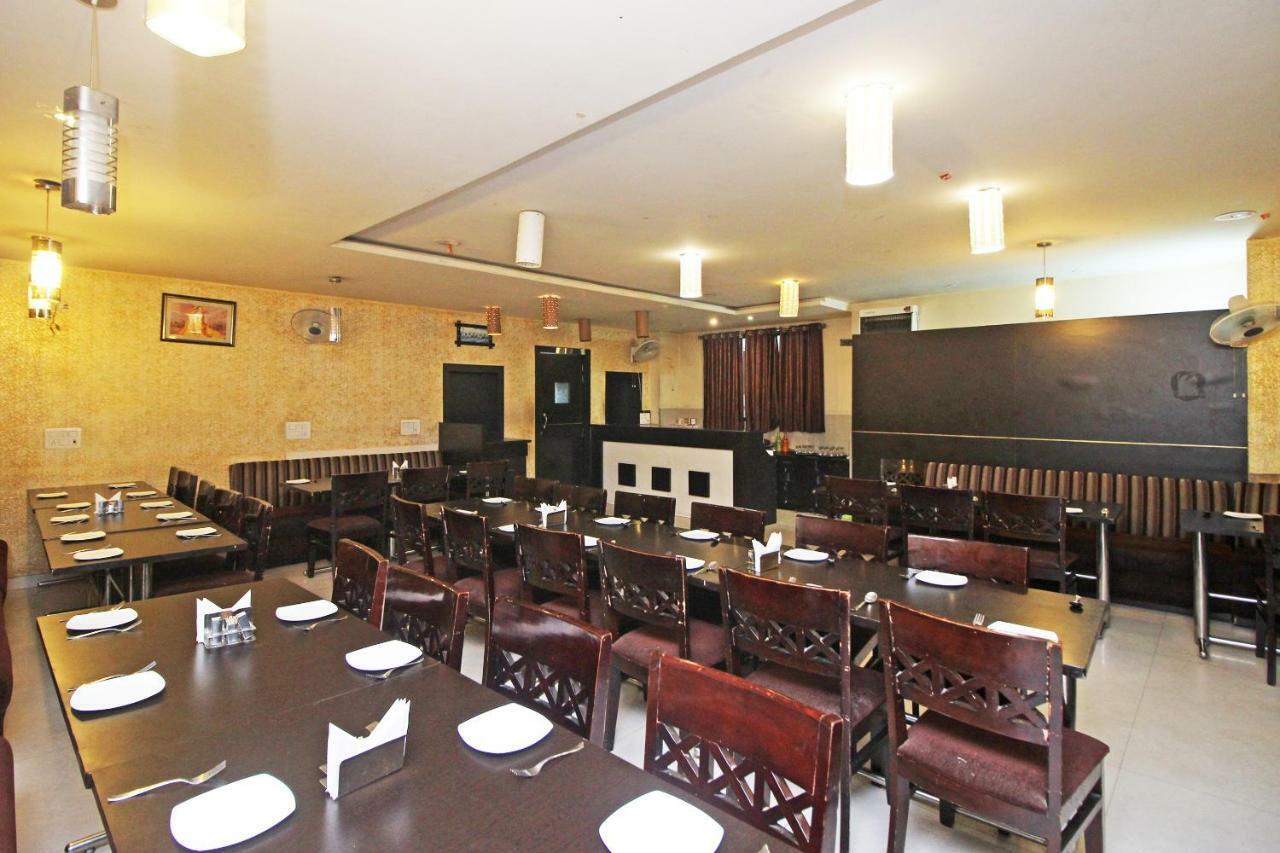 Oyo 5326 Pride Jaipur