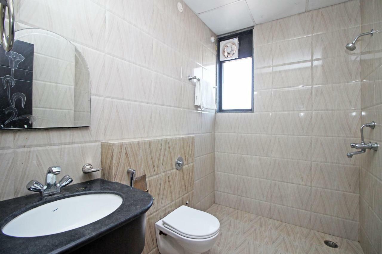 Hotel Oyo 5326 Pride