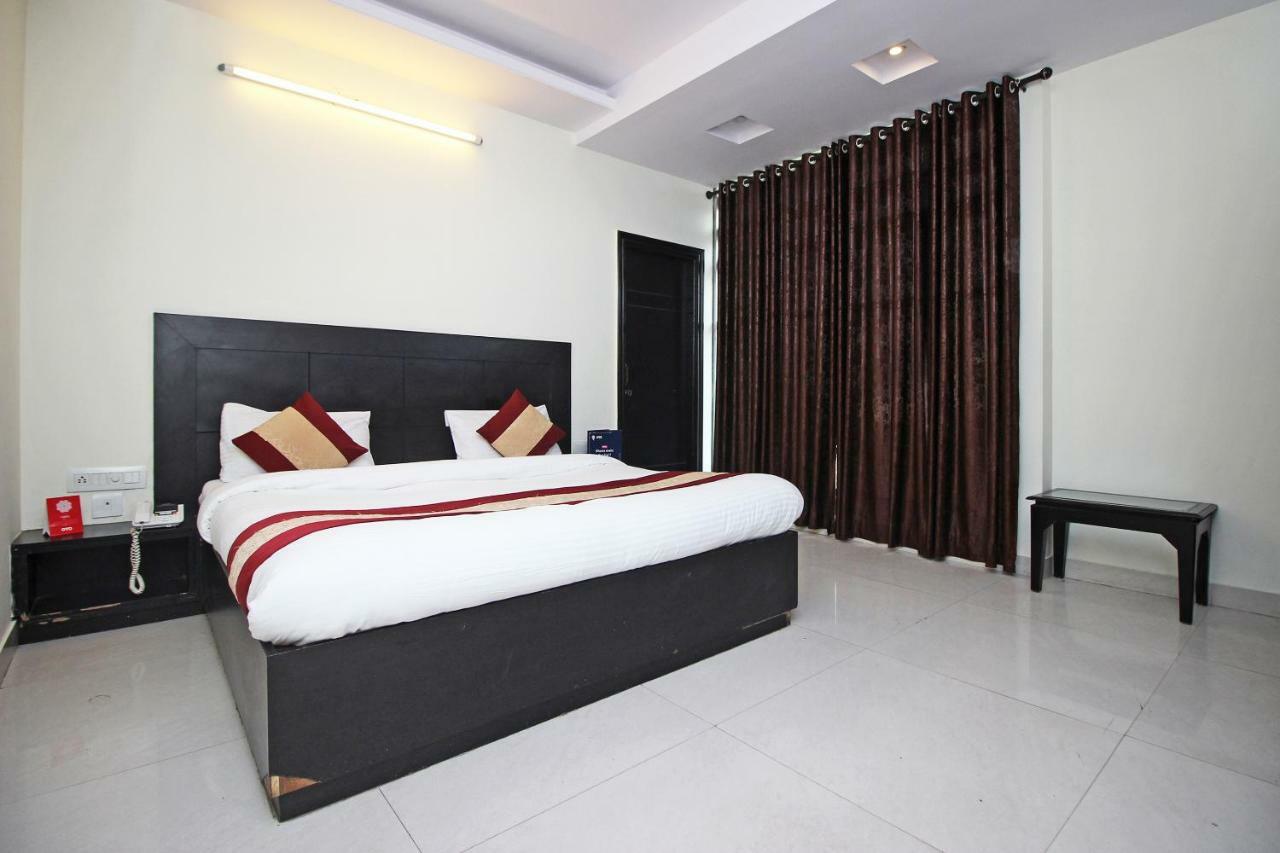 Oyo 5326 Pride Jaipur