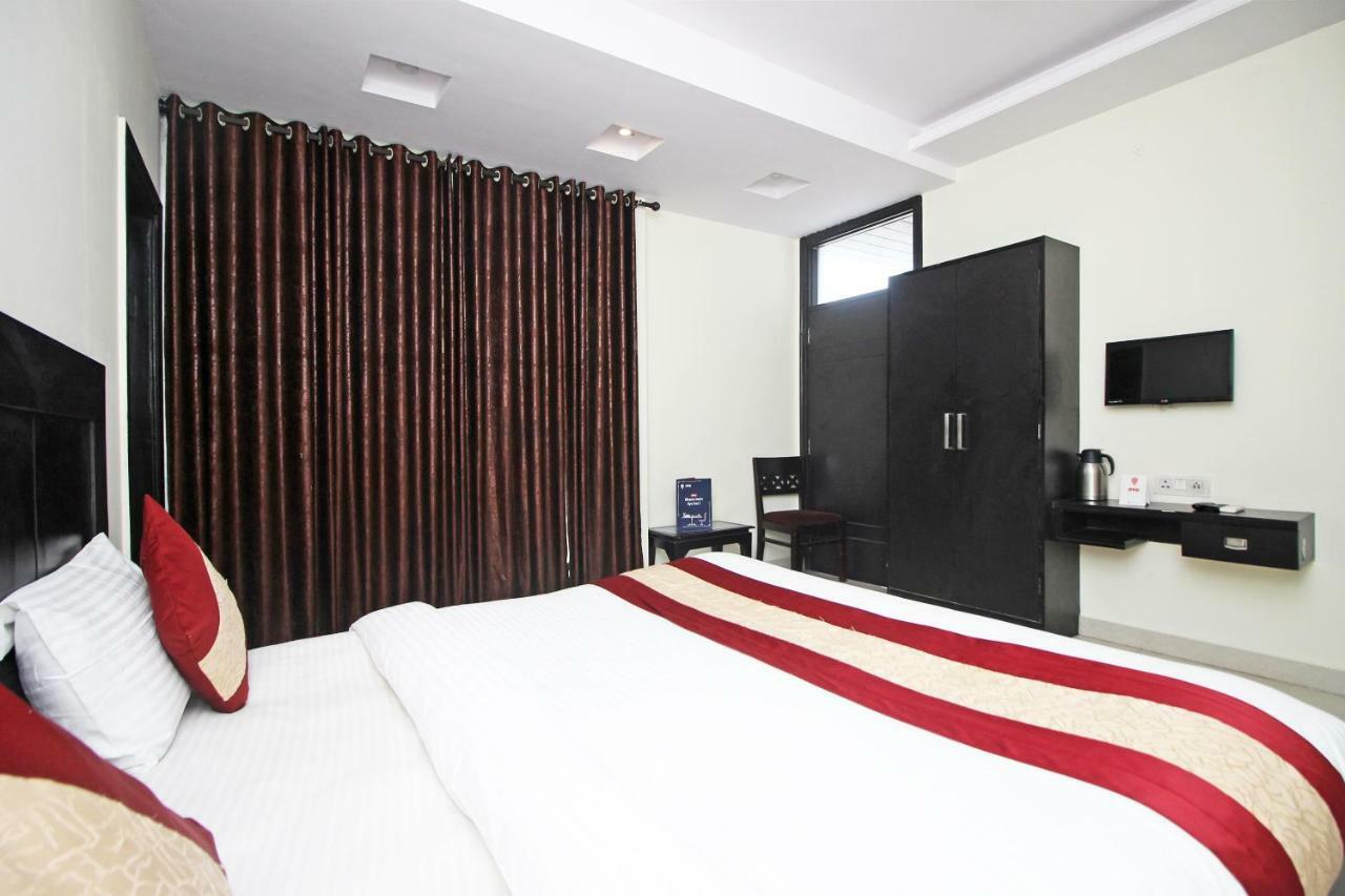 Oyo 5326 Pride Hotel 3*