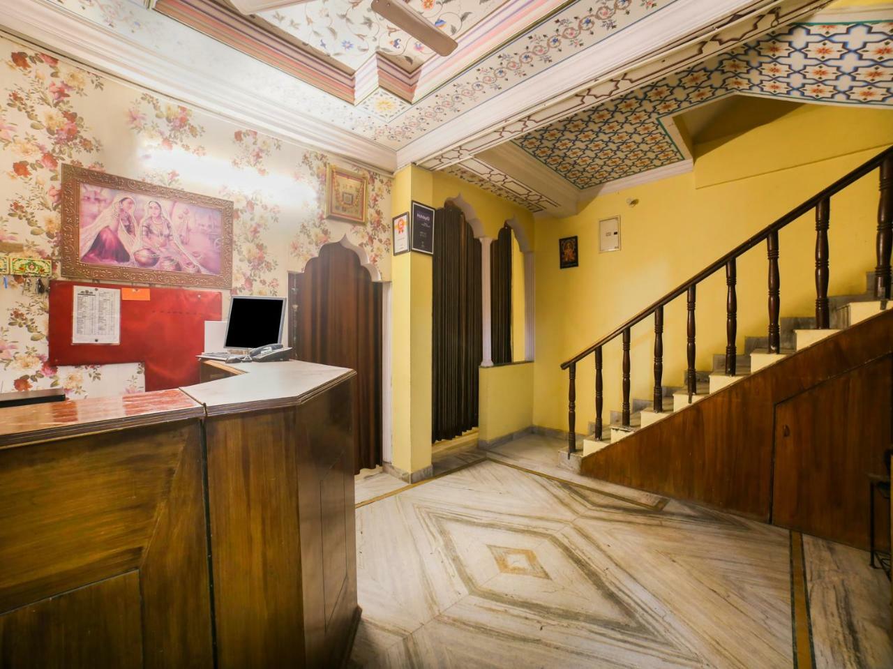 Hotel Oyo 23114 Abhay Haveli 3*