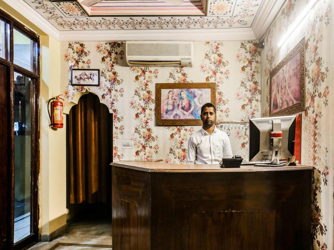 Hotel Oyo 23114 Abhay Haveli Jaipur