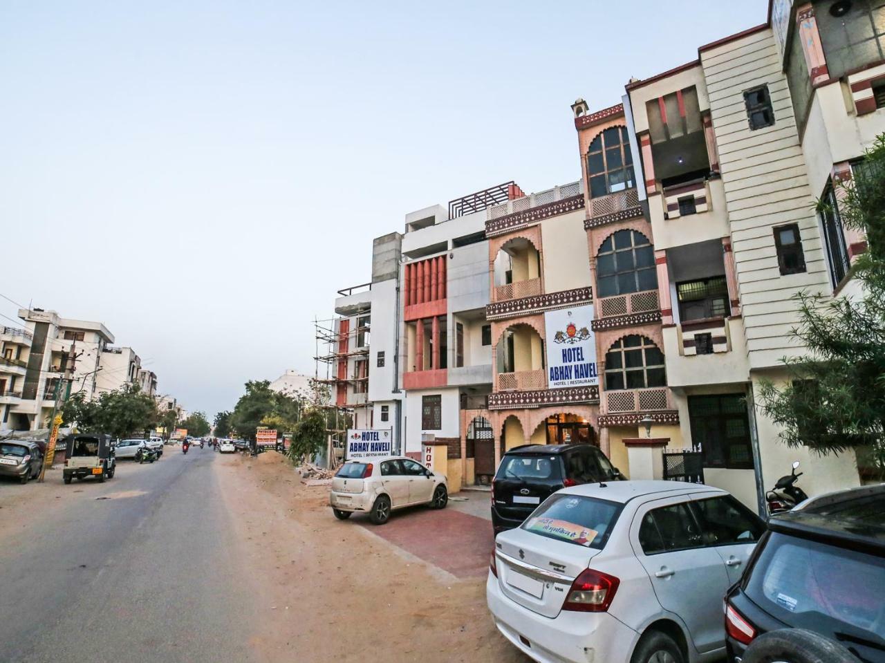 Oyo 23114 Abhay Haveli 3* Jaipur