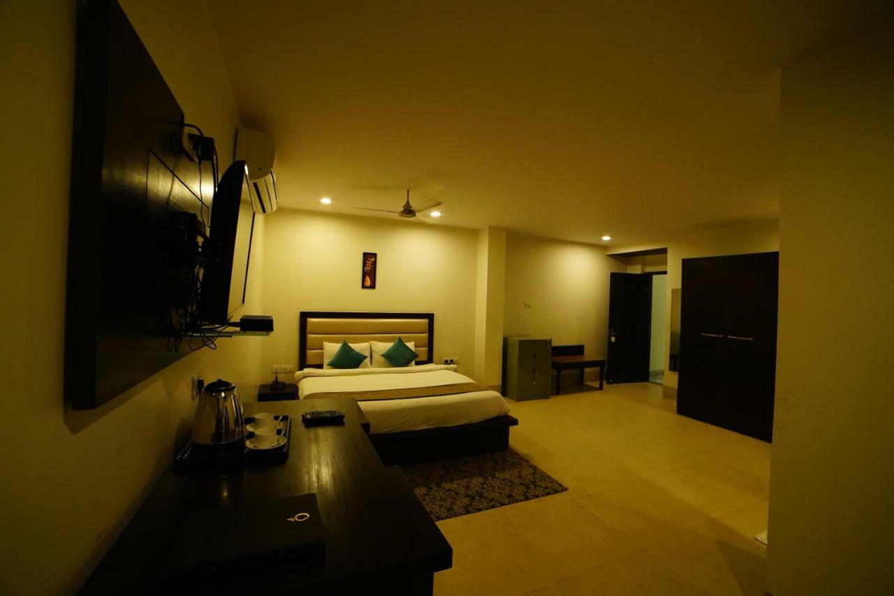 Angel Sikar Highway Hotel Jaipur