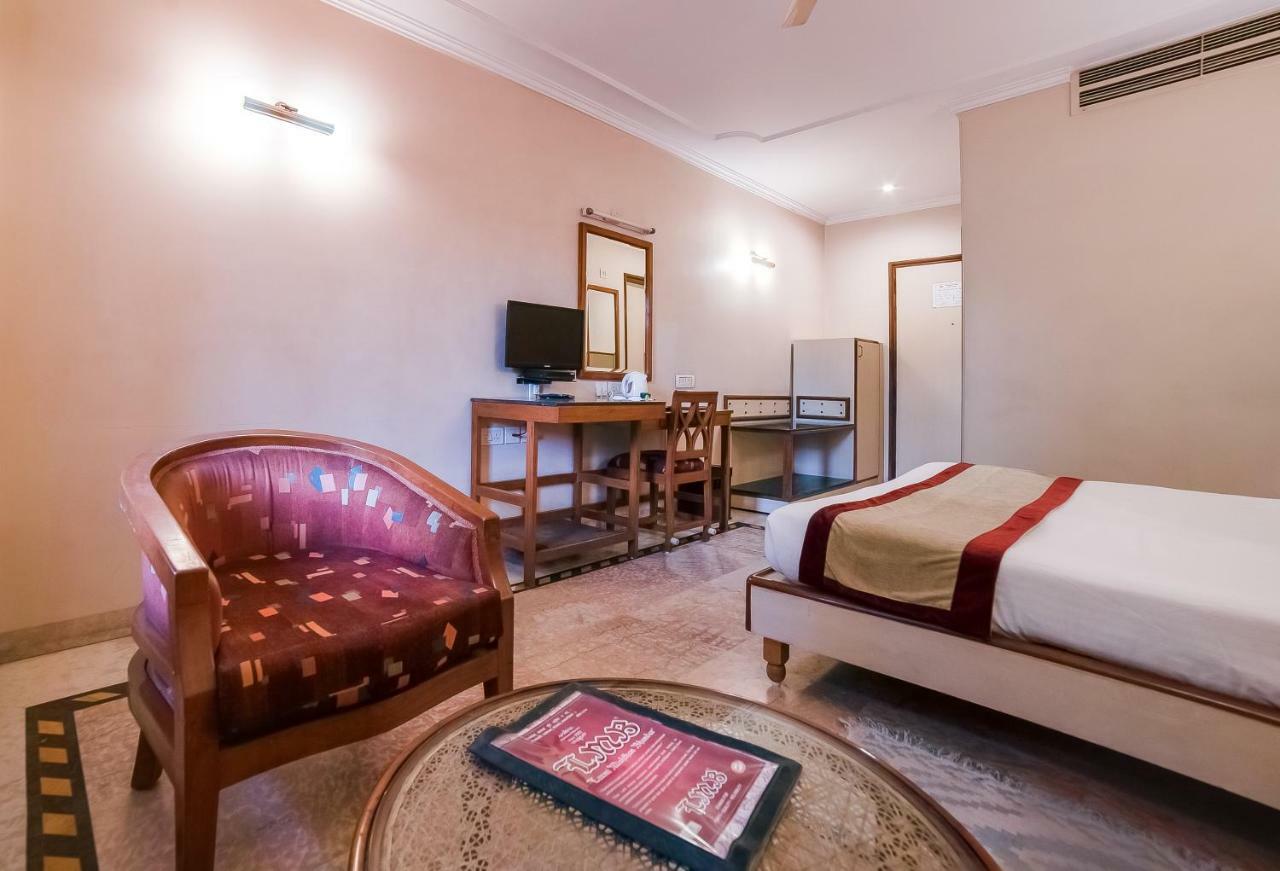 Hotel Lmb Centre,