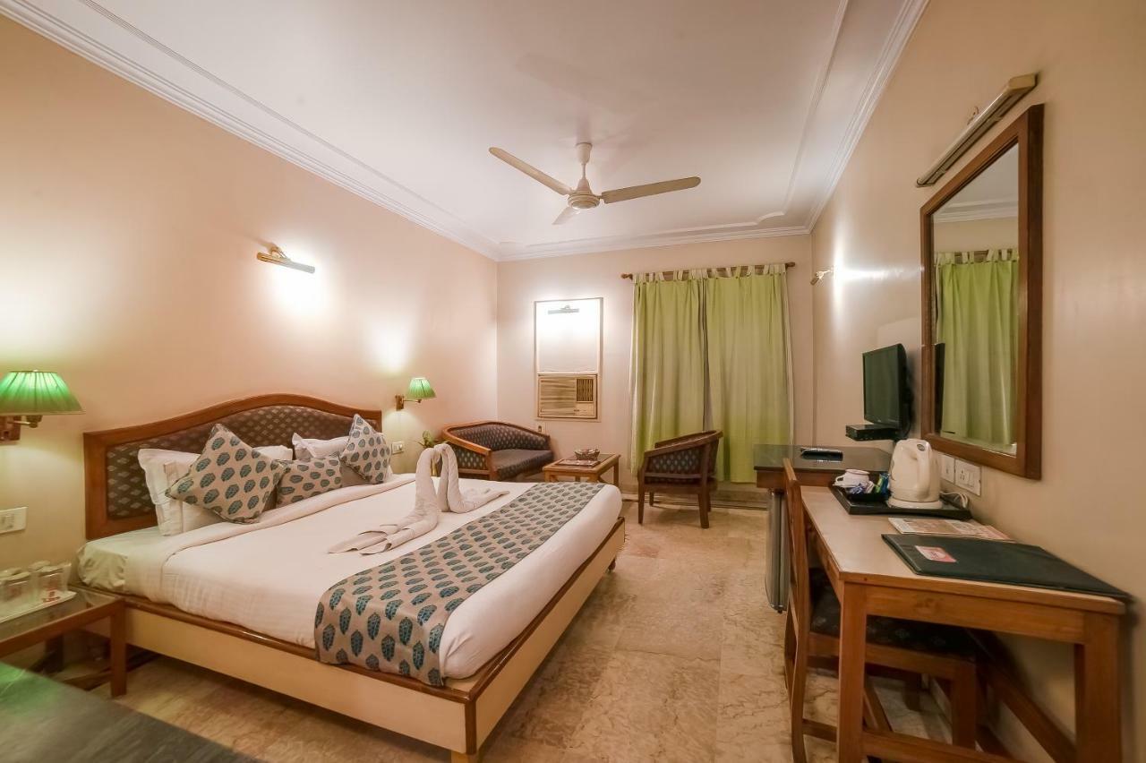 Hotel Lmb Centre, 3*