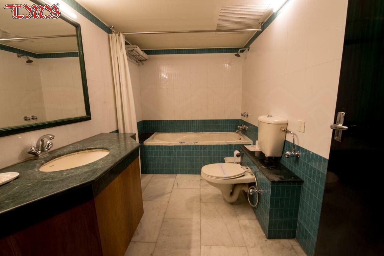 Lmb Centre, Hotel Jaipur