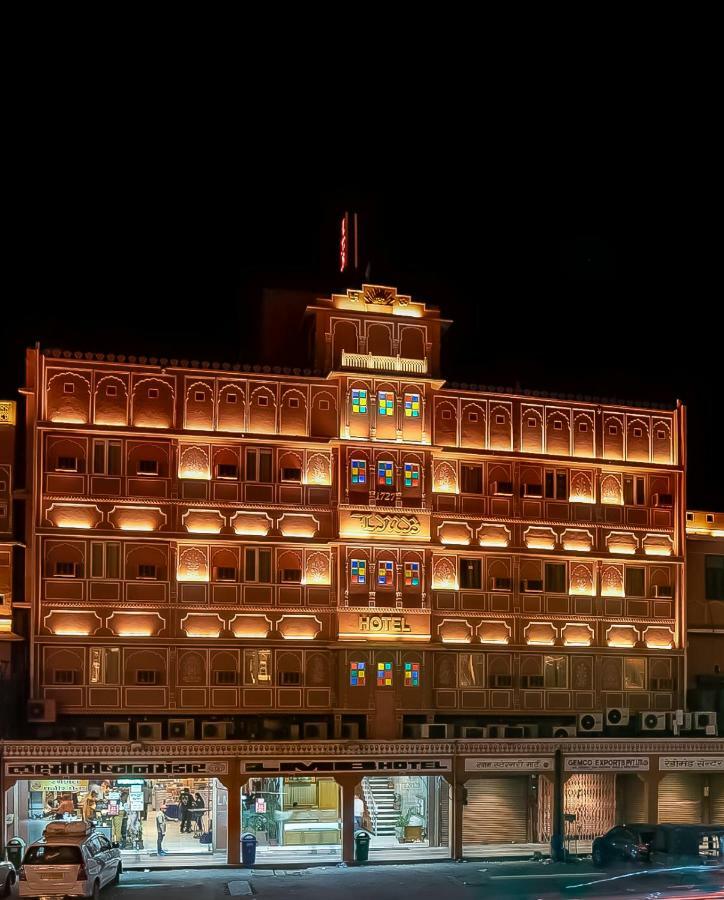 Hotel Lmb Centre,