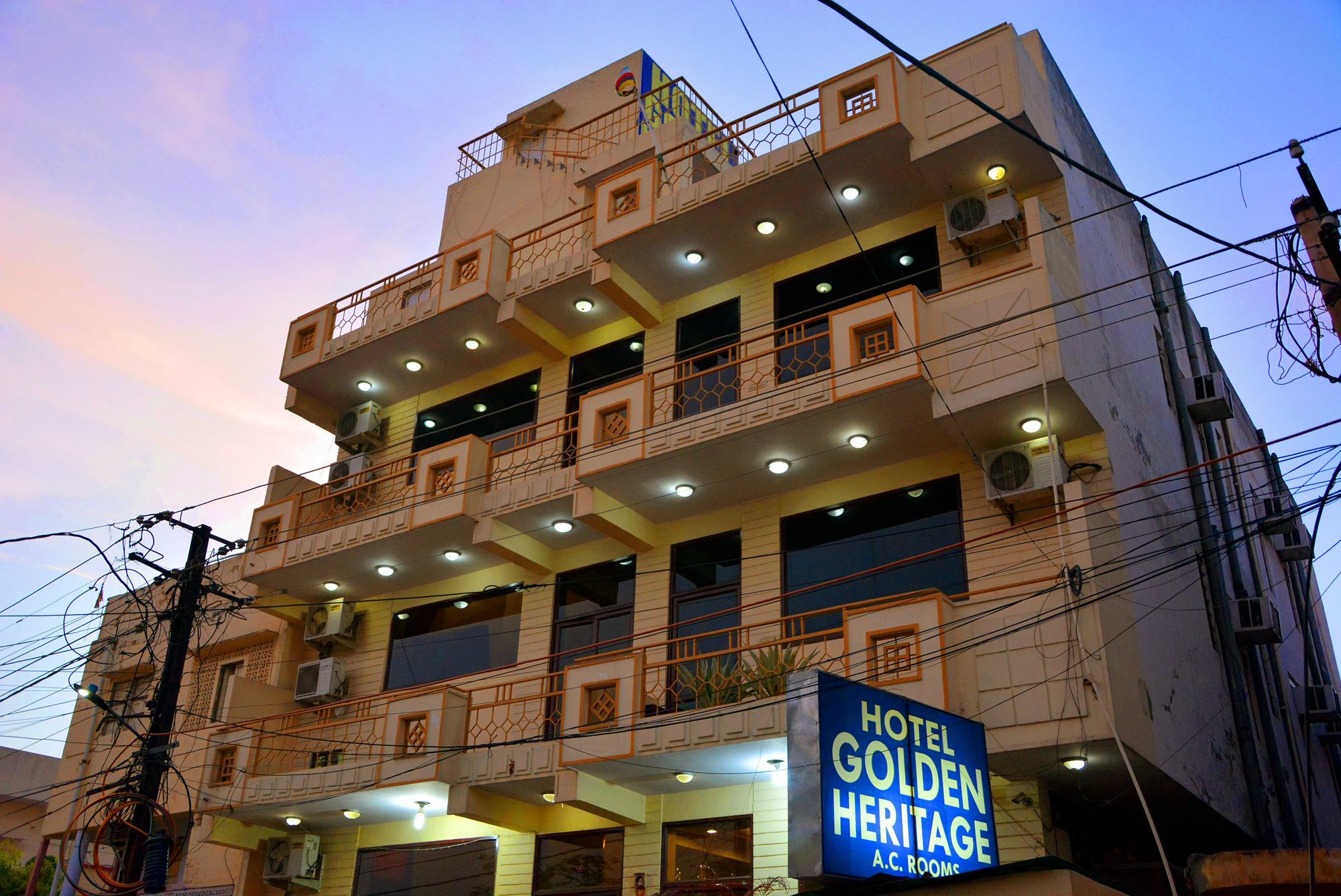 Golden Heritage Hotel 3*