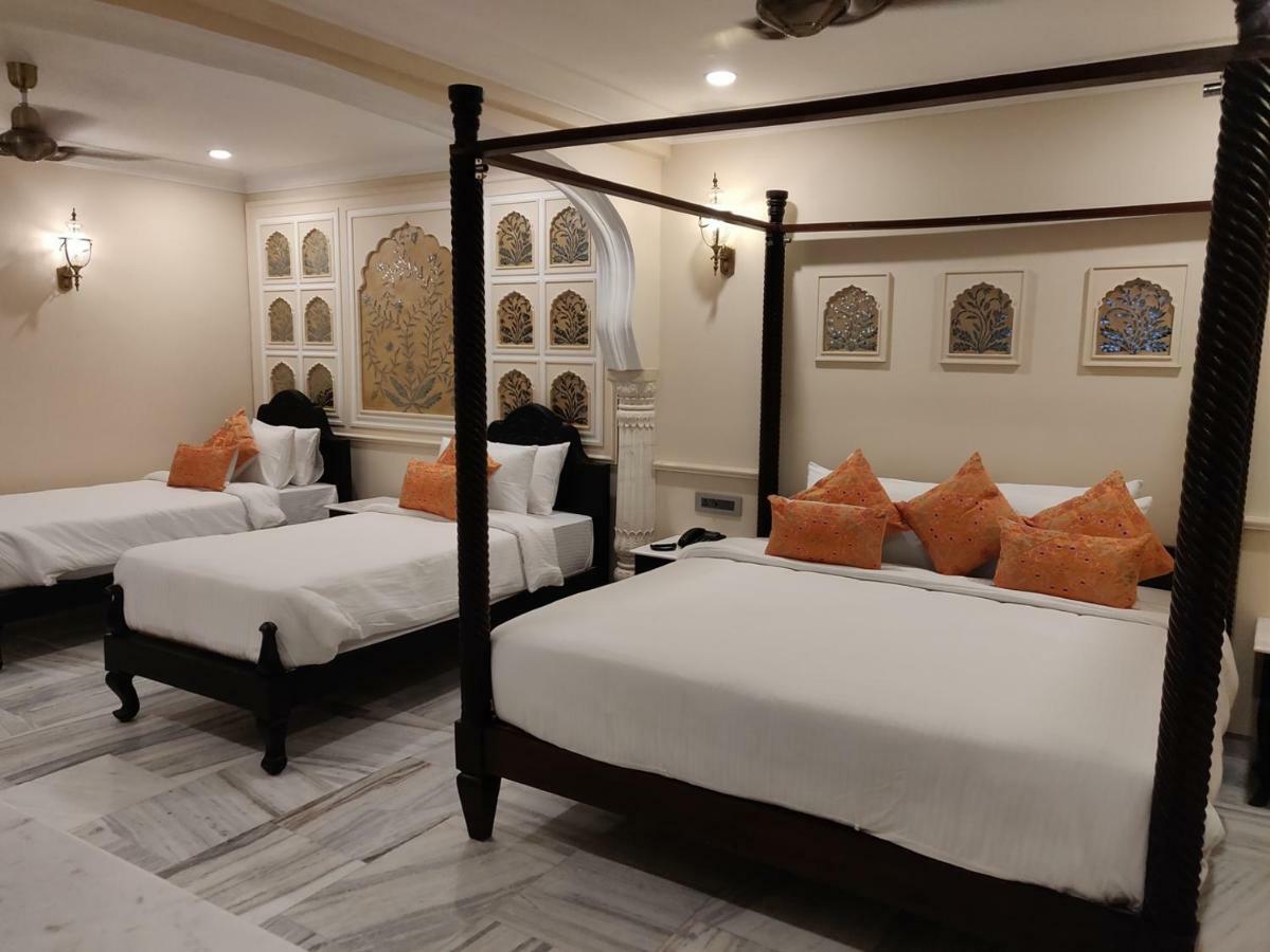 Laxmi Palace Heritage Boutique Hotel 4*