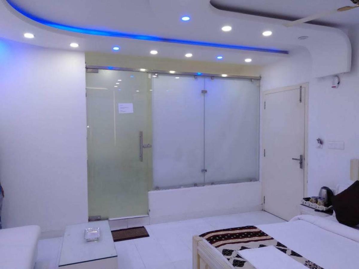 Hotel Golden Sands Jaipur