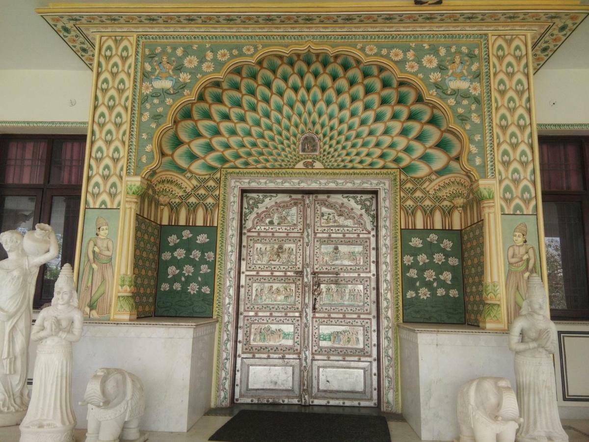 Resort Aashish Heritage 3*