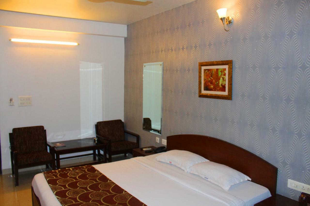 Safari 3* Jaipur