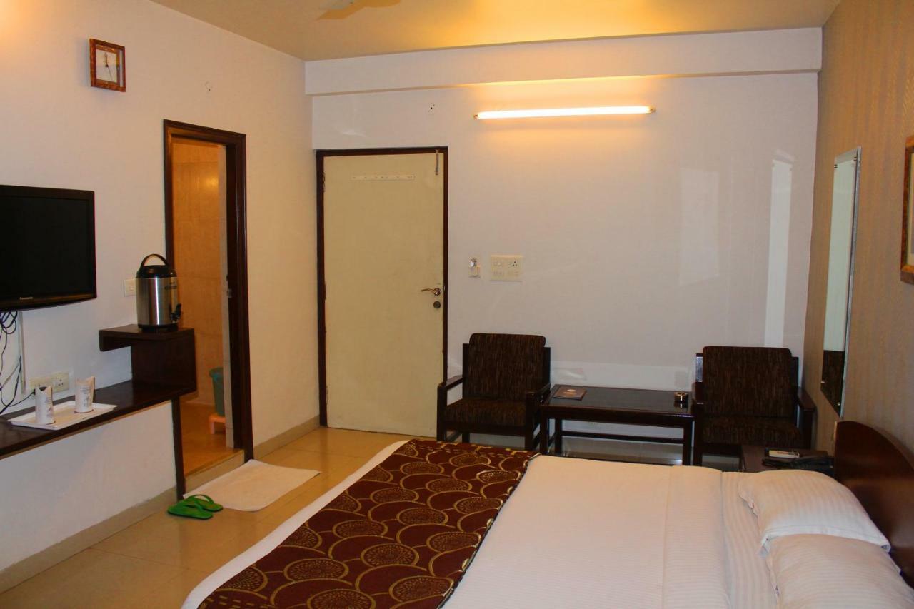 Hotel Safari Jaipur