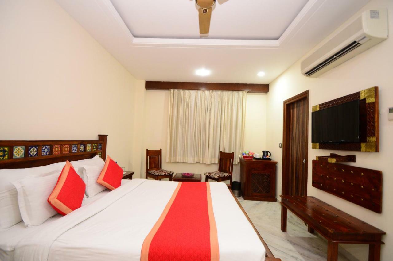 Hotel The Jal Mahal Jaipur