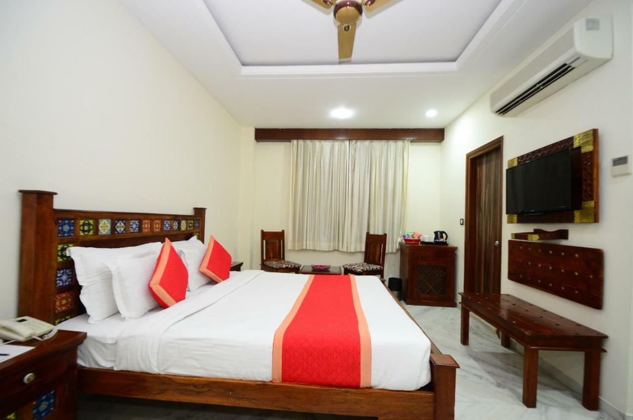 The Jal Mahal Hotel