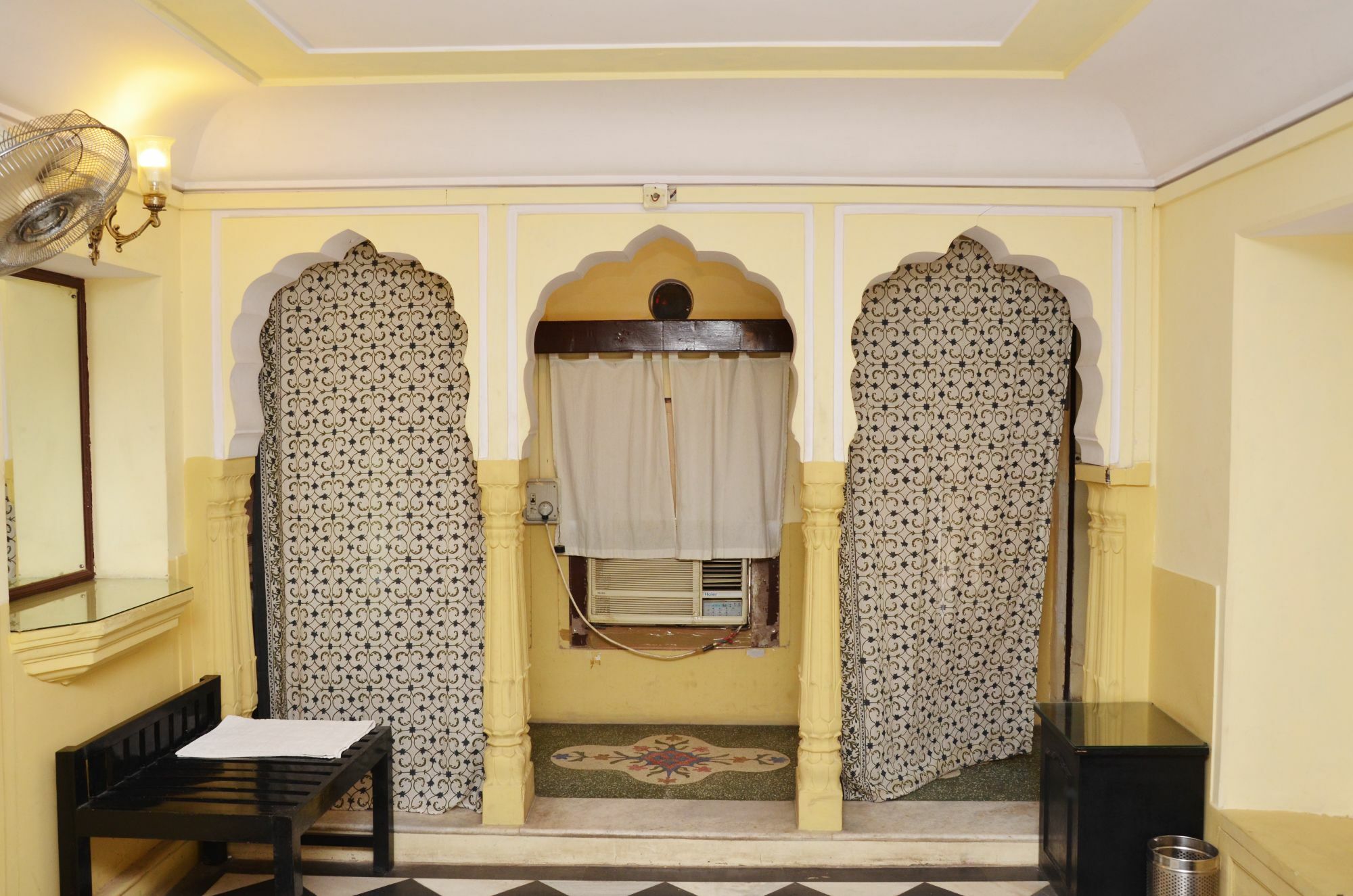 Karnot Mahal Jaipur