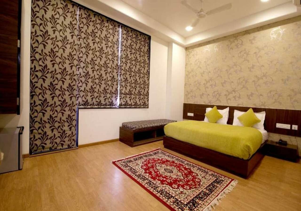 Hotel Harsh Paradise,jaipur Jaipur